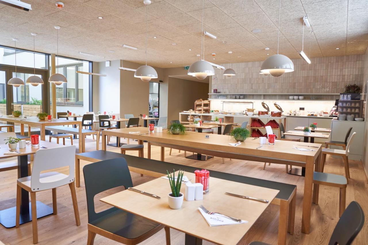 Hotel Maxlhaid Wels Bagian luar foto