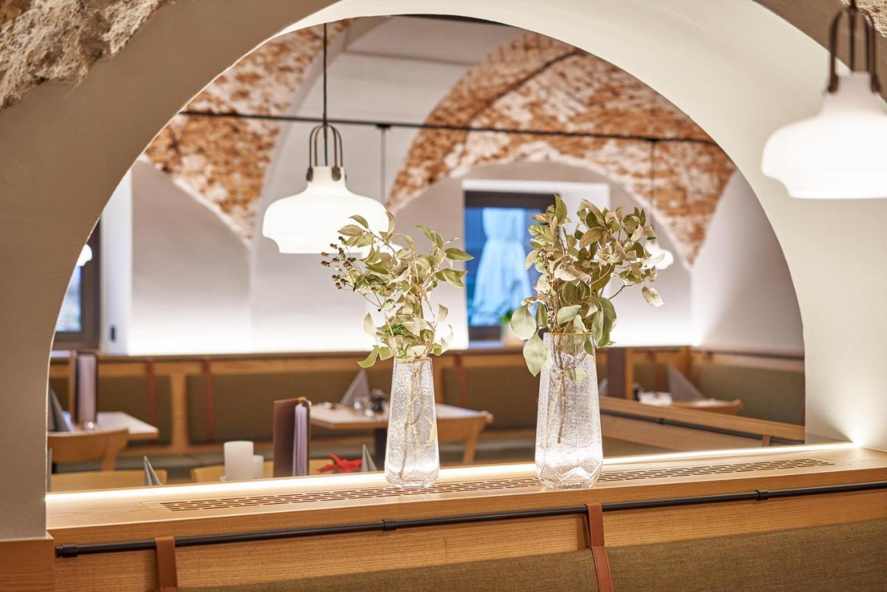 Hotel Maxlhaid Wels Bagian luar foto